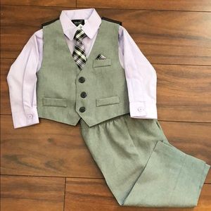 🏷 (SALE!) Suit Vest Set (4-piece) (12 Months)